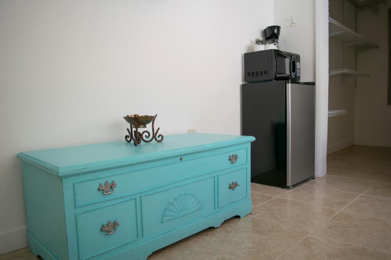 Relax And Unwind In Little Havana Miami Extérieur photo