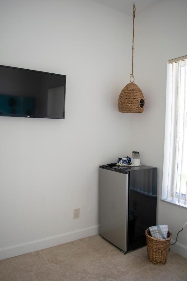 Relax And Unwind In Little Havana Miami Extérieur photo