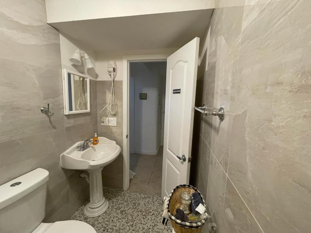 Relax And Unwind In Little Havana Miami Extérieur photo