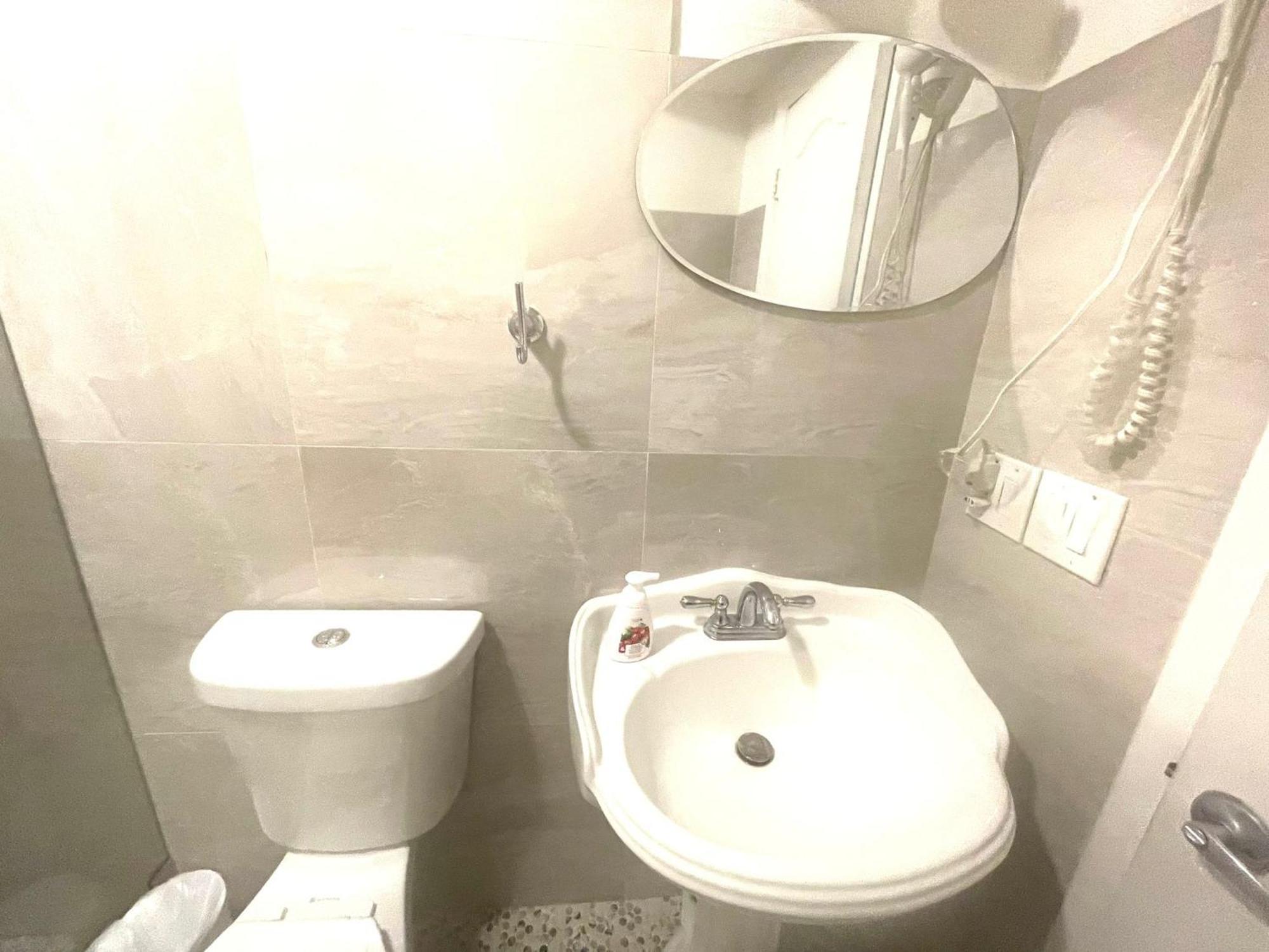 Relax And Unwind In Little Havana Miami Extérieur photo